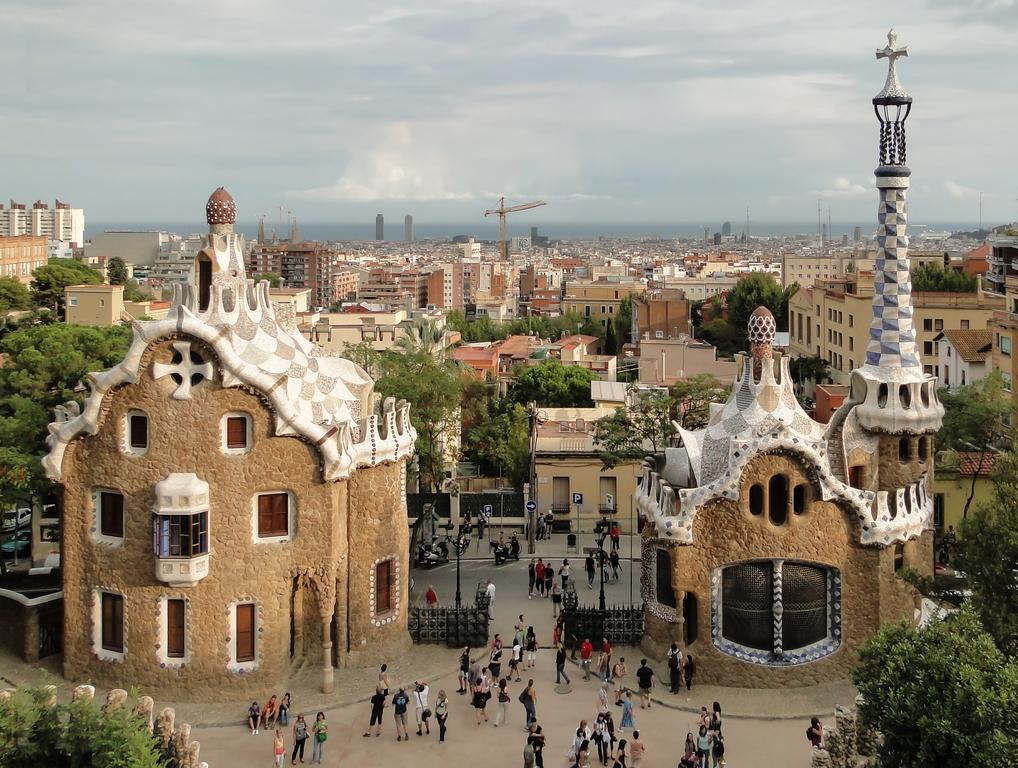 Atic Gaudi-Gracia Barcelona Exterior foto